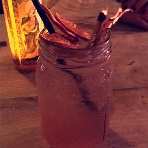 Meet your Posher, Tori